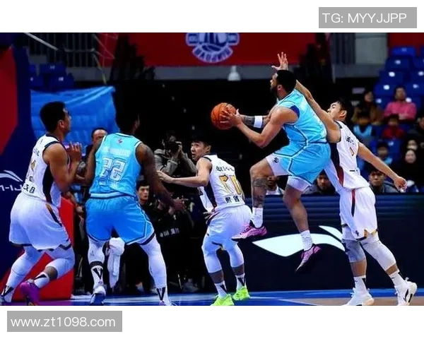 2017年3月12日CBA精彩对决广东队迎战深圳队全场回顾与精彩瞬间分析